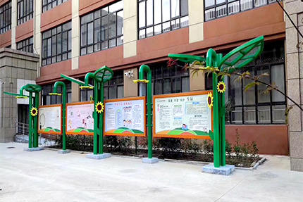 陕西渭南小学校园宣传栏安装完成